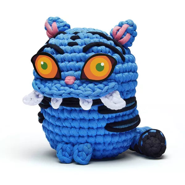 [The Woobles x Kpop Demon Hunters] Derpy Tiger Extra Squeezy Crochet Kit